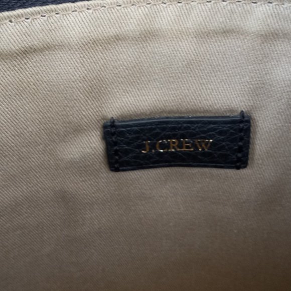 JCREW BLK LEATHER POUCH W/TASSLE - Picture 3 of 7